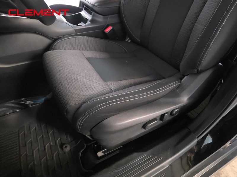 Subaru Outback Vehicle Image 23