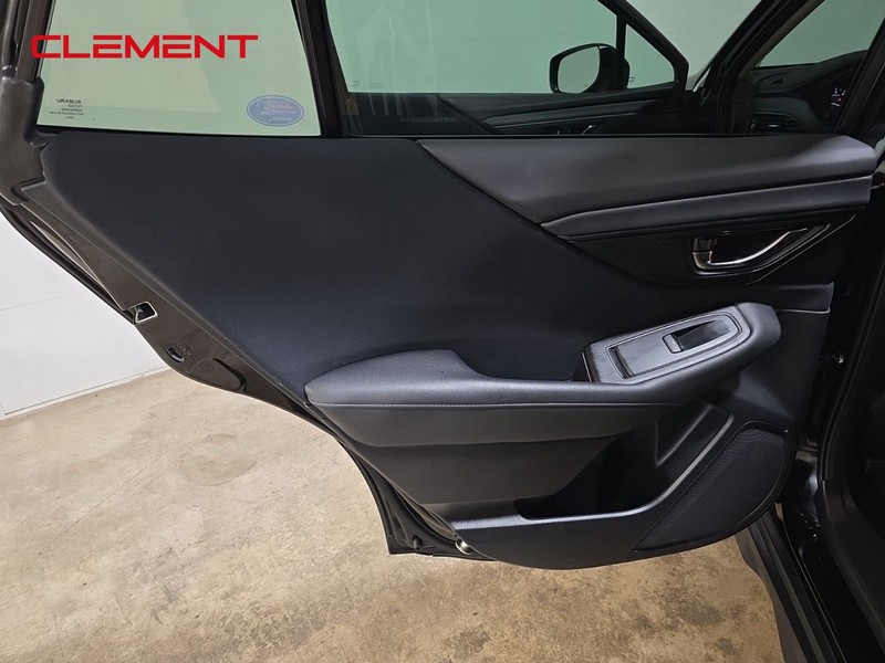 Subaru Outback Vehicle Image 25