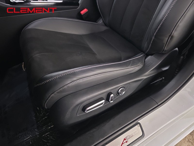 Acura Integra Vehicle Image 27