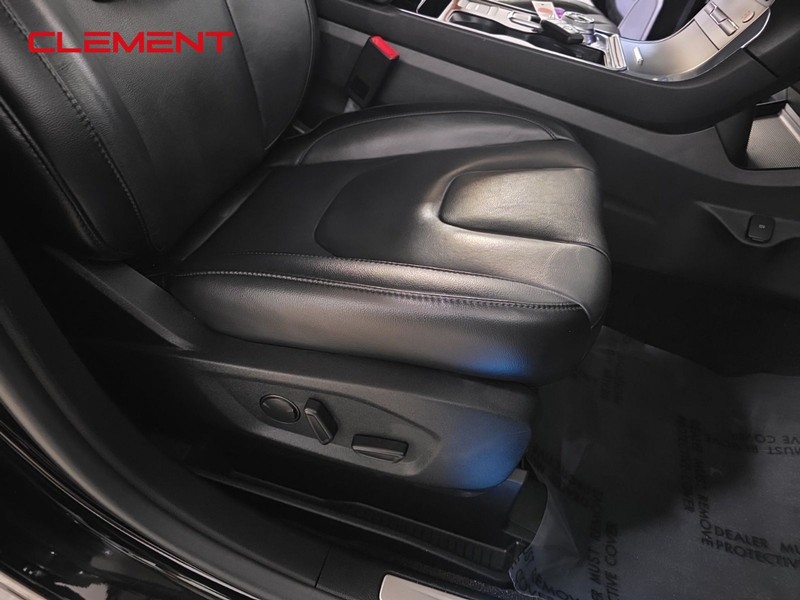 Ford Edge Vehicle Image 31