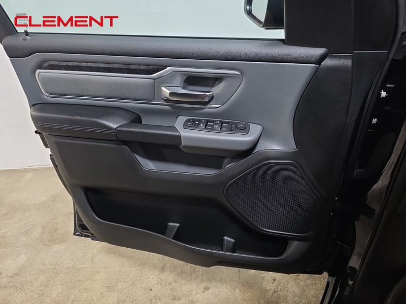 Ram 1500 Vehicle Image 22