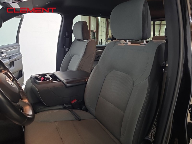 Ram 1500 Vehicle Image 24