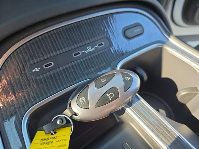 Hyundai Palisade Vehicle Full-screen Gallery Image 25