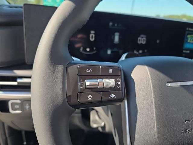 Hyundai Santa Fe Hybrid Vehicle Full-screen Gallery Image 13