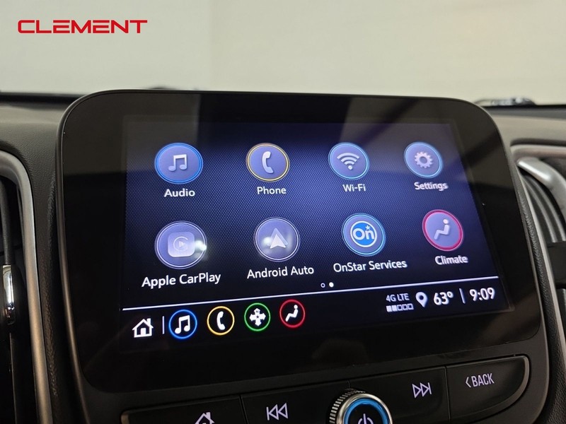 Chevrolet Malibu Vehicle Full-screen Gallery Image 17