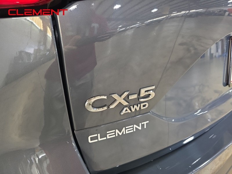 Mazda CX-5 Vehicle Image 09