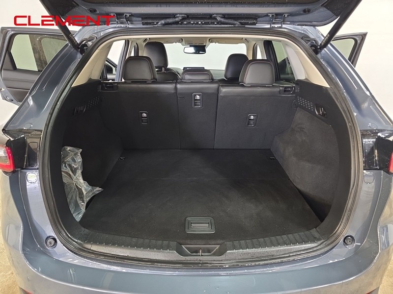 Mazda CX-5 Vehicle Image 10