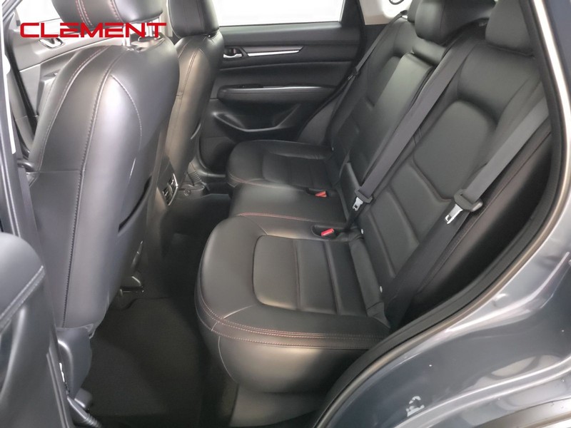 Mazda CX-5 Vehicle Image 30