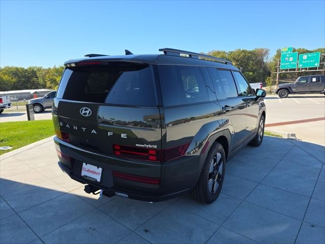 Hyundai Santa Fe Hybrid Vehicle Full-screen Gallery Image 6