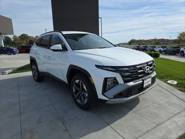 Hyundai Tucson Vehicle Full-screen Gallery Image 3