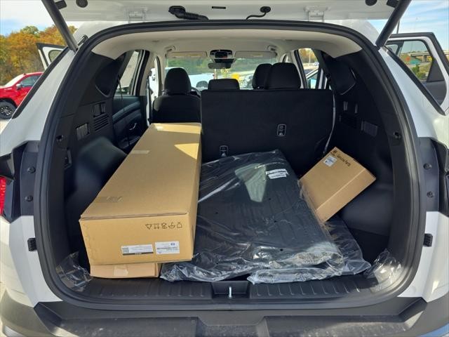 Hyundai Tucson Vehicle Full-screen Gallery Image 9