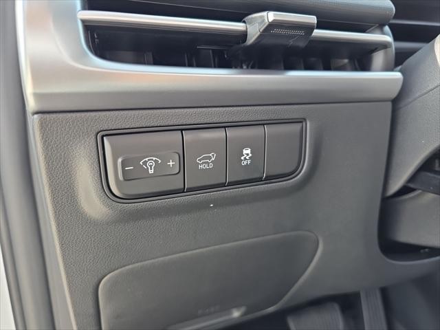 Hyundai Tucson Vehicle Full-screen Gallery Image 11