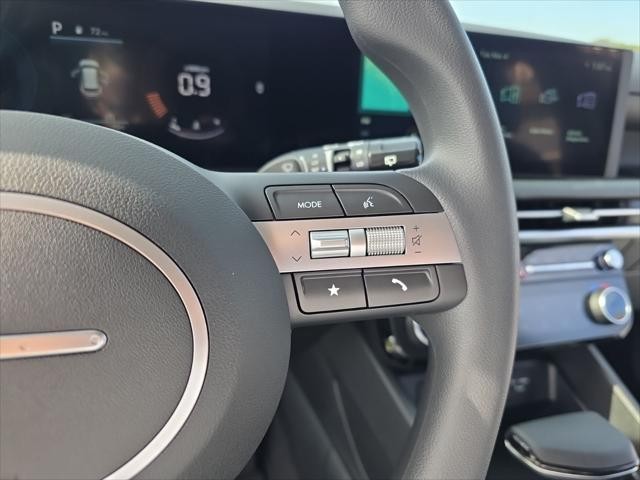 Hyundai Tucson Vehicle Full-screen Gallery Image 14