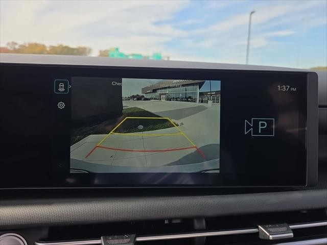 Hyundai Tucson Vehicle Full-screen Gallery Image 18