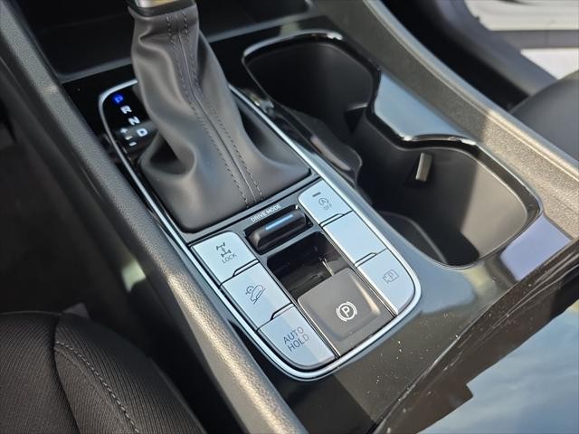 Hyundai Tucson Vehicle Full-screen Gallery Image 20