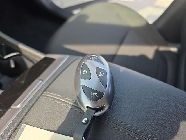 Hyundai Tucson Vehicle Full-screen Gallery Image 21