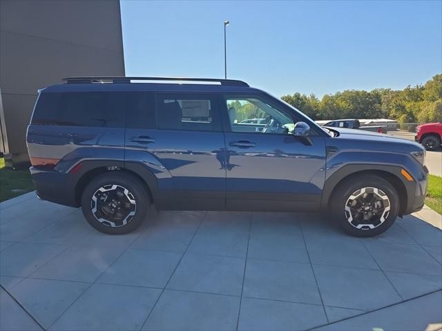 Hyundai Santa Fe Vehicle Full-screen Gallery Image 4