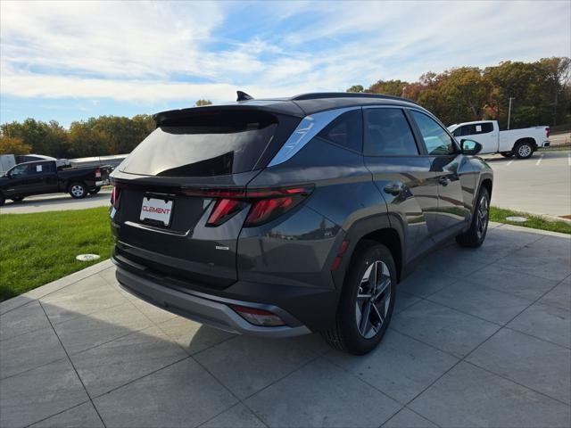 Hyundai Tucson Vehicle Full-screen Gallery Image 6