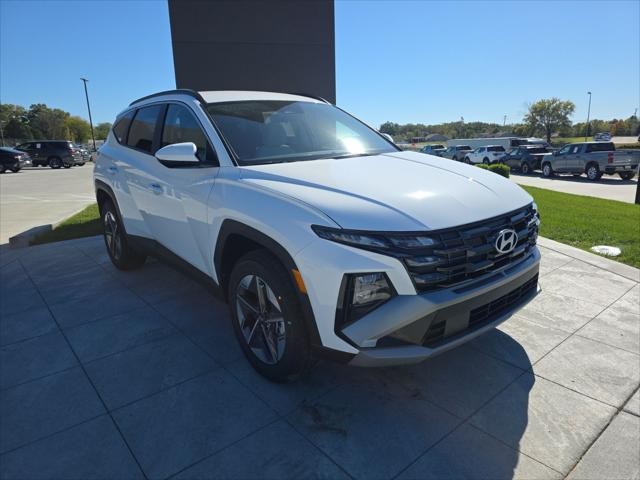 Hyundai Tucson Vehicle Full-screen Gallery Image 3