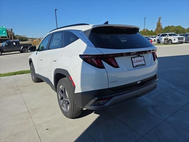 Hyundai Tucson Vehicle Full-screen Gallery Image 8