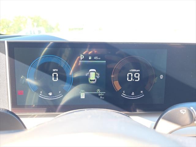 Hyundai Tucson Vehicle Full-screen Gallery Image 15