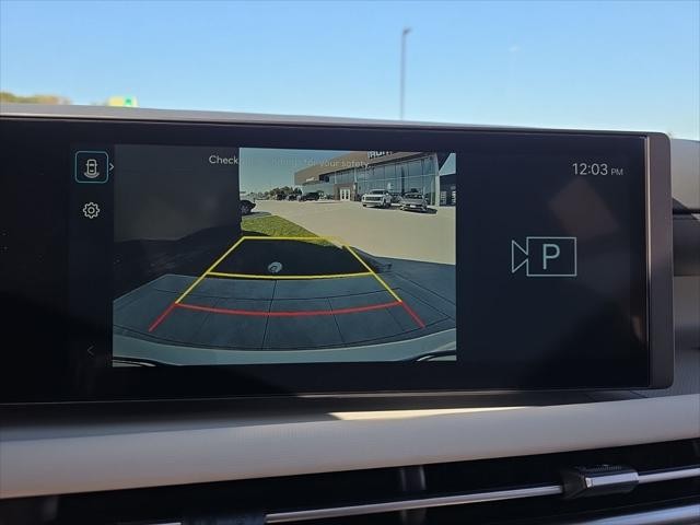 Hyundai Tucson Vehicle Full-screen Gallery Image 18