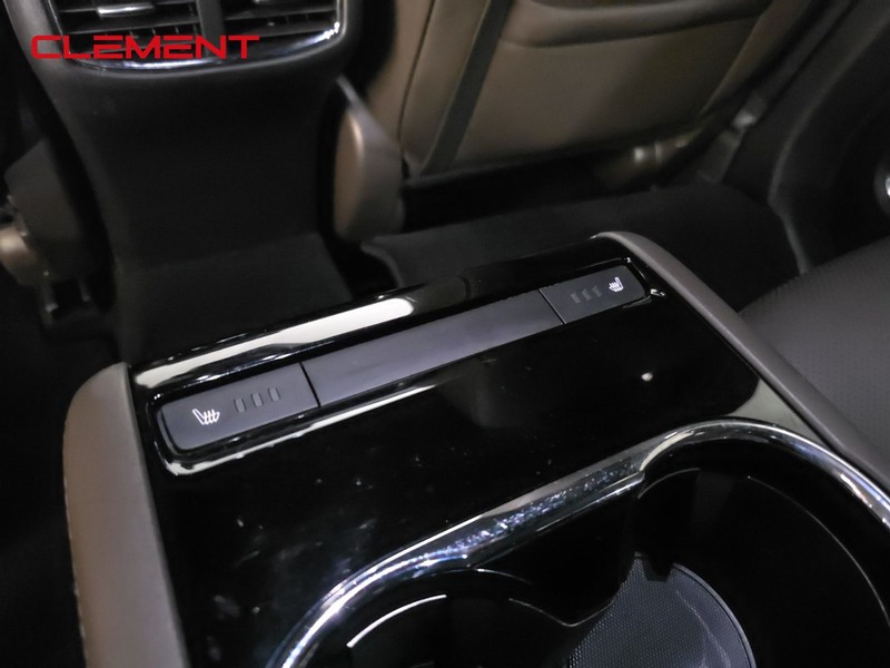 Mazda CX-9 Vehicle Image 29