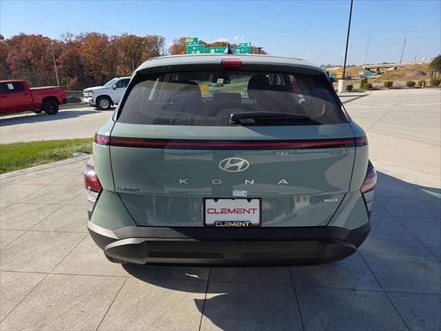 Hyundai Kona Vehicle Full-screen Gallery Image 7