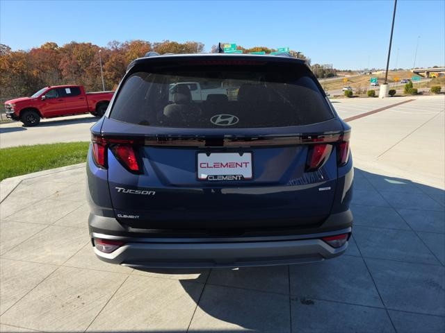 Hyundai Tucson Vehicle Full-screen Gallery Image 7