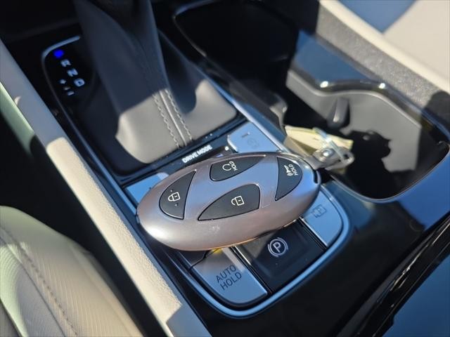 Hyundai Tucson Vehicle Full-screen Gallery Image 20