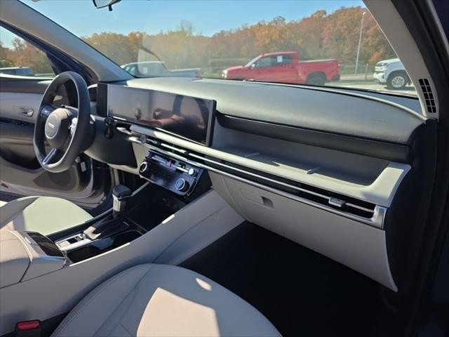 Hyundai Tucson Vehicle Full-screen Gallery Image 29