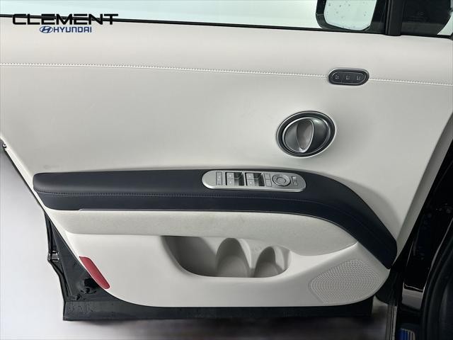 Hyundai Palisade Vehicle Full-screen Gallery Image 25