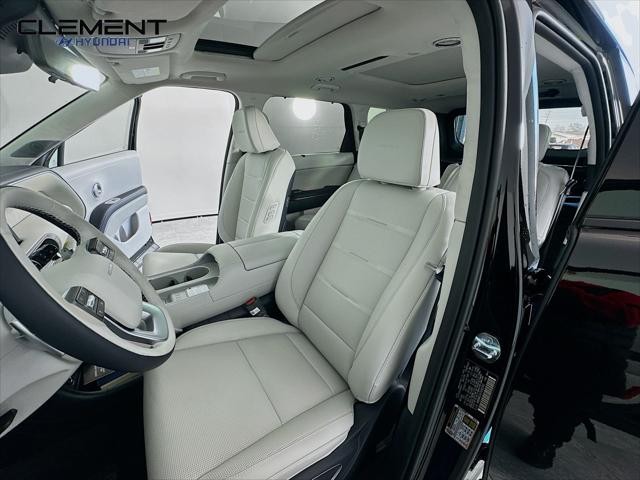 Hyundai Palisade Vehicle Full-screen Gallery Image 27