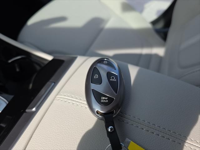 Hyundai Tucson Vehicle Full-screen Gallery Image 20