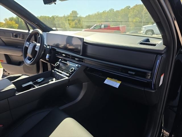 Hyundai Santa Fe Hybrid Vehicle Full-screen Gallery Image 33