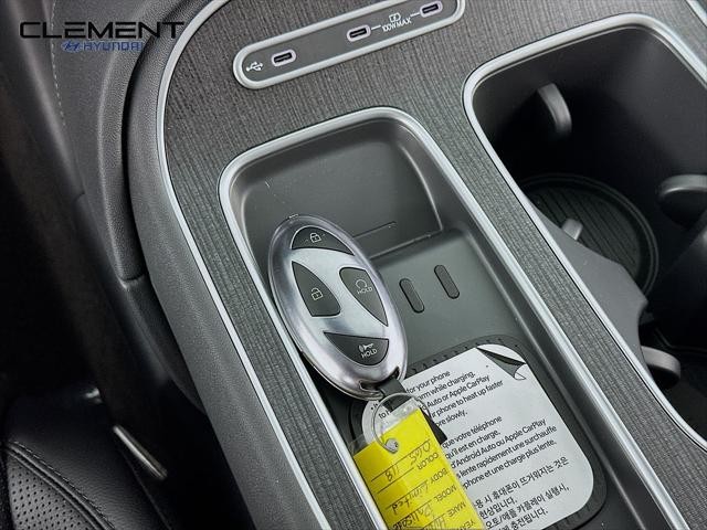 Hyundai Palisade Vehicle Full-screen Gallery Image 21