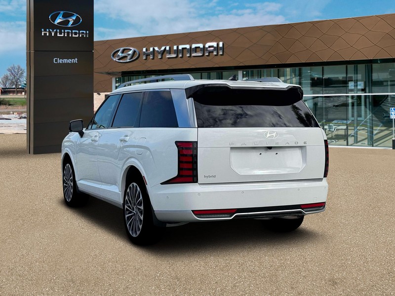 Hyundai Palisade Hybrid Vehicle Full-screen Gallery Image 5