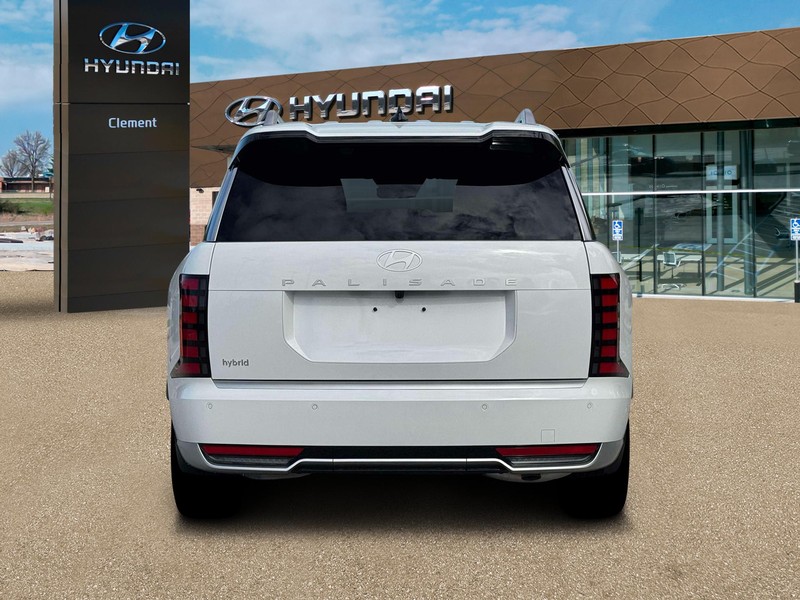 Hyundai Palisade Hybrid Vehicle Full-screen Gallery Image 6
