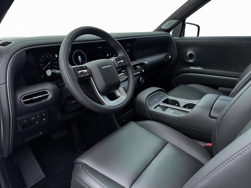 Hyundai Palisade Hybrid Vehicle Full-screen Gallery Image 14