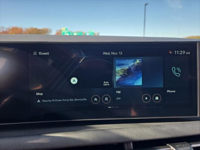 Hyundai Tucson Vehicle Full-screen Gallery Image 17