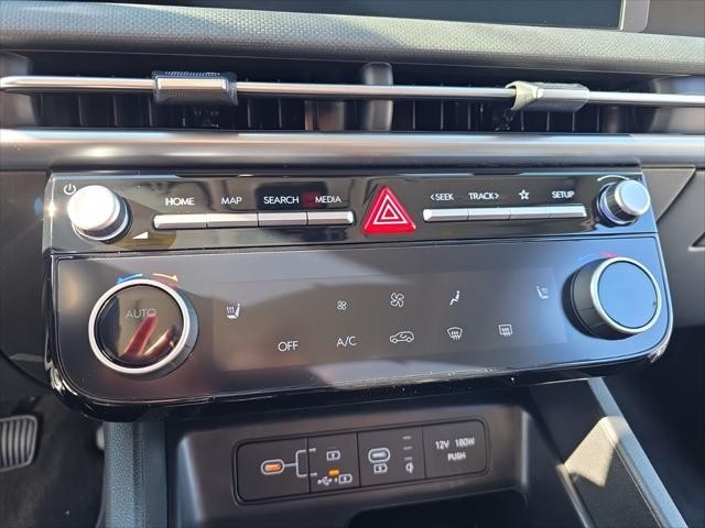 Hyundai Tucson Vehicle Full-screen Gallery Image 20