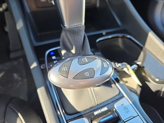 Hyundai Tucson Vehicle Full-screen Gallery Image 22