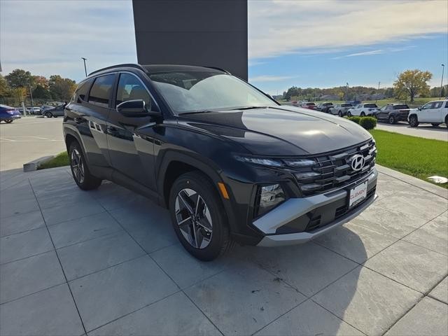 Hyundai Tucson Vehicle Full-screen Gallery Image 3