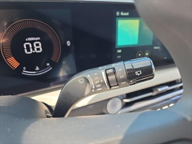 Hyundai Tucson Vehicle Full-screen Gallery Image 15