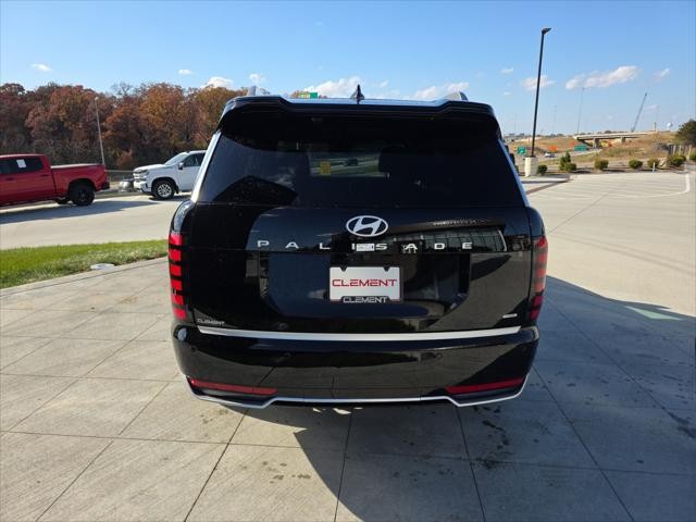 Hyundai Palisade Vehicle Full-screen Gallery Image 7