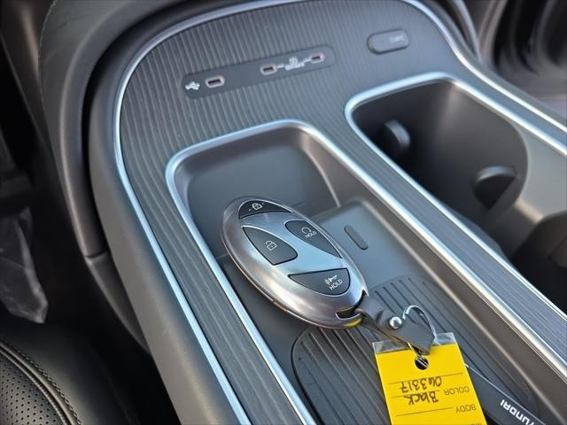 Hyundai Palisade Vehicle Full-screen Gallery Image 23