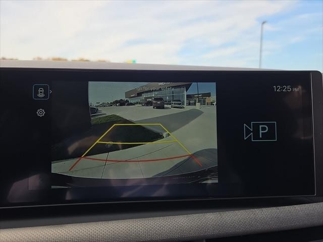 Hyundai Tucson Vehicle Full-screen Gallery Image 18