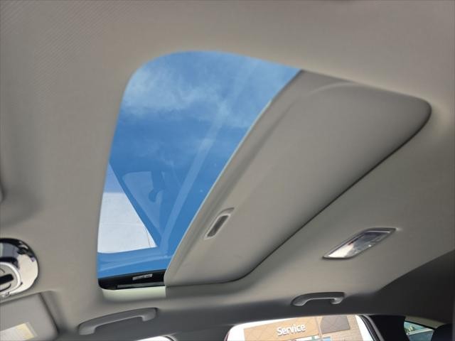 Hyundai Tucson Vehicle Full-screen Gallery Image 22