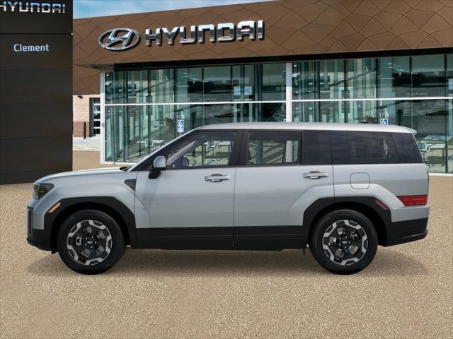 Hyundai Santa Fe Hybrid Vehicle Full-screen Gallery Image 3