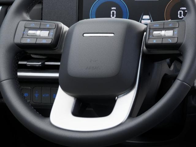 Hyundai Santa Fe Hybrid Vehicle Full-screen Gallery Image 15